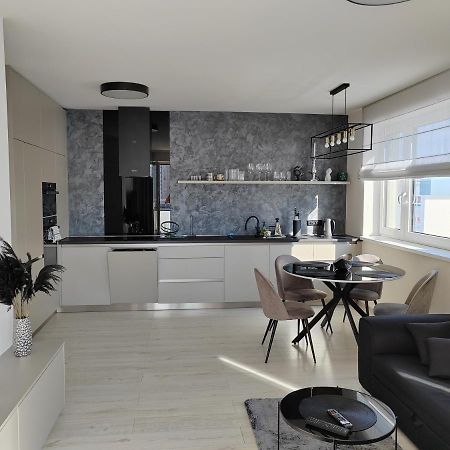 Mbv28 Apartments Poprad Exterior foto