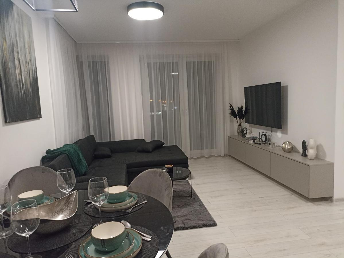 Mbv28 Apartments Poprad Exterior foto