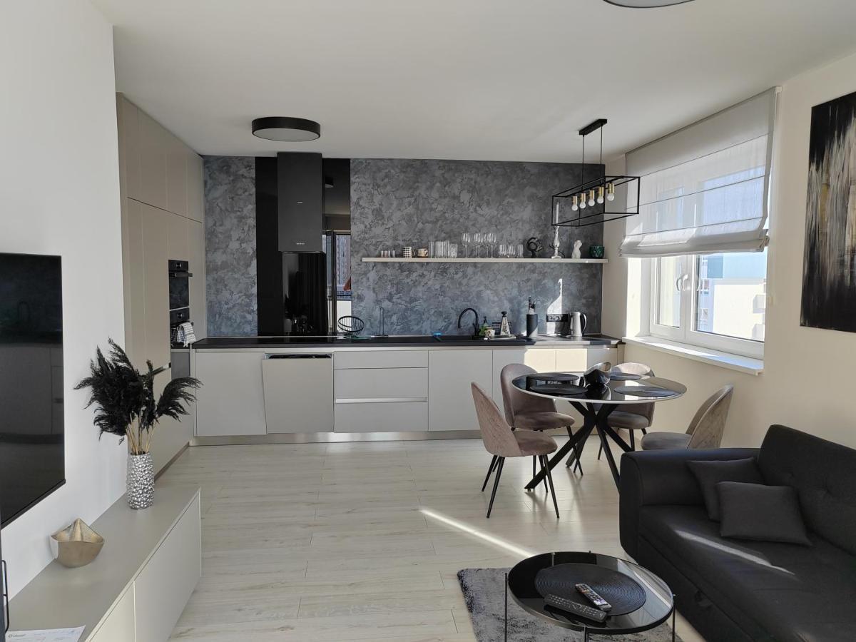 Mbv28 Apartments Poprad Exterior foto